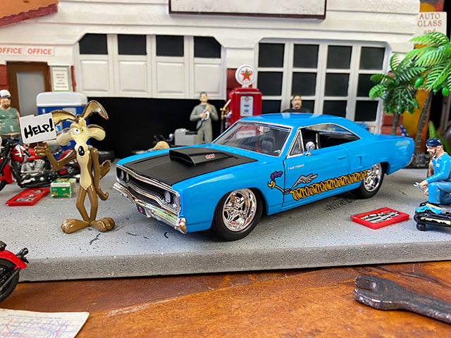 Jada ワイリー コヨーテ ＆ 1970年 プリムス ロードランナー ダイ