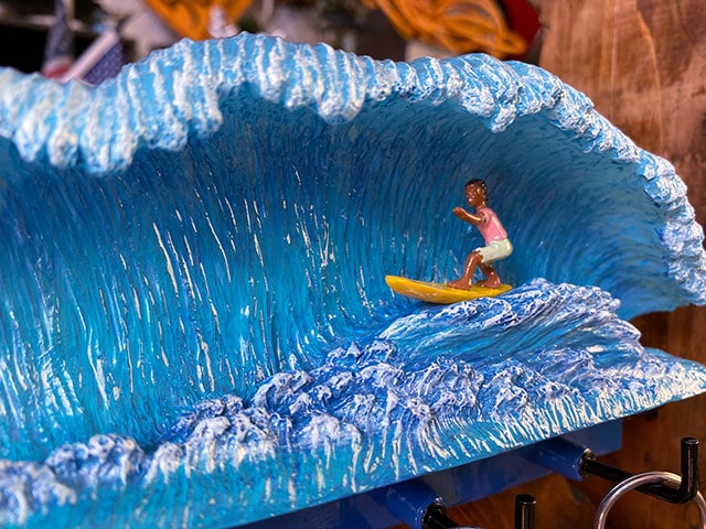 サーフィンクッキージャー ヴィンテージ サーフィン置物ビッグウェーブ