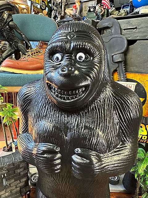 ゴリラバンク （XLサイズ） 貯金箱の通販・販売 | アメリカ雑貨の