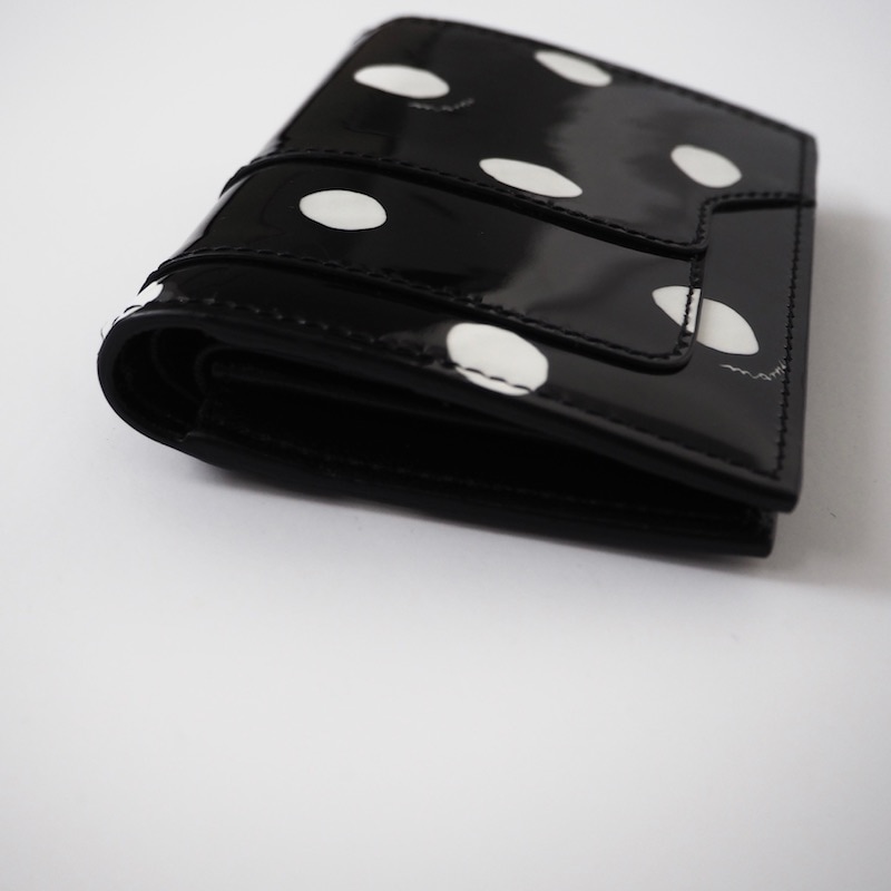 MARNI マルニ / ブラック&ホワイト 水玉 パテントレザー 二つ折り