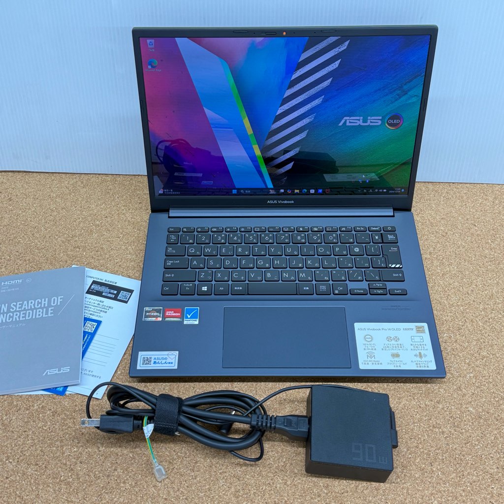 中古美品 ASUS Vivobook Pro 14 OLED 14インチ MS401QA-KM011W