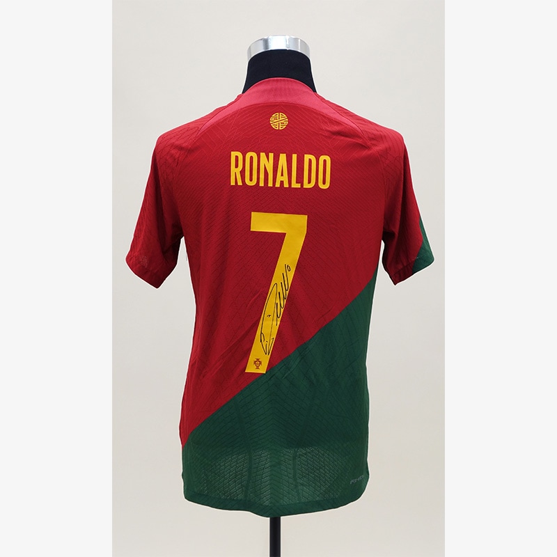 ロナウド直筆サイン入りポルトガル代表2022ホームユニフォーム