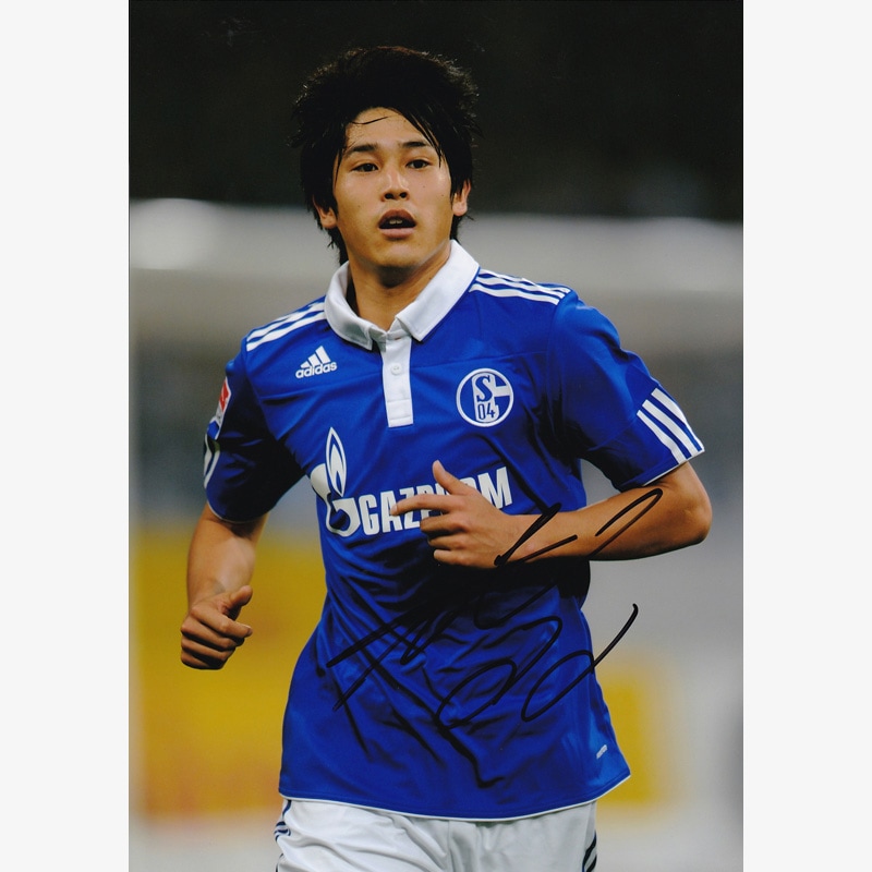 内田篤人 直筆サイン入りシャルケ10/11フォト | THE DUGOUT