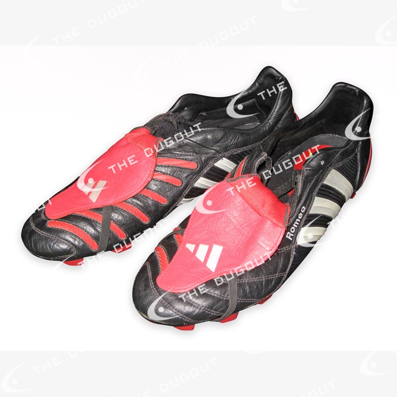 ベッカム実使用03/04スパイク (アディダス プレデター パルス) | THE