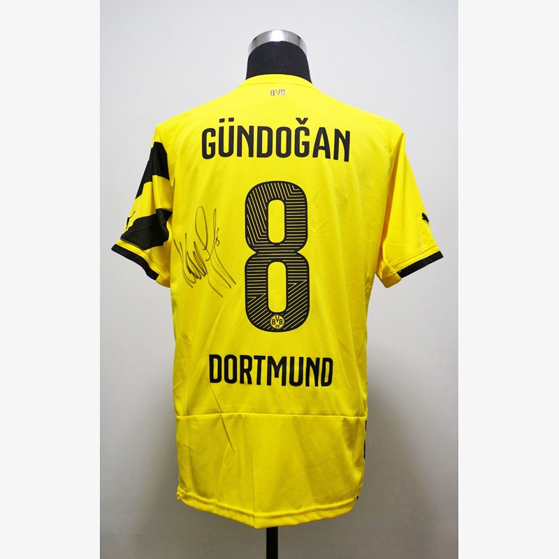 ギュンドアン直筆サイン入りドルトムント14/15ホームユニフォーム