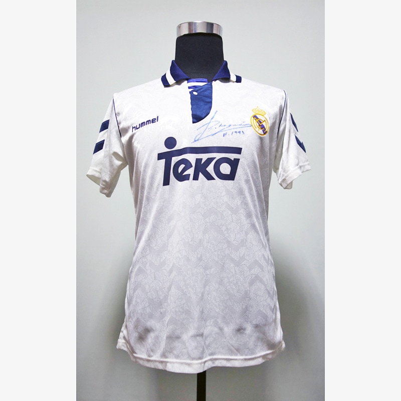 ブトラゲーニョ直筆サイン入りレアルマドリード92/93ホーム