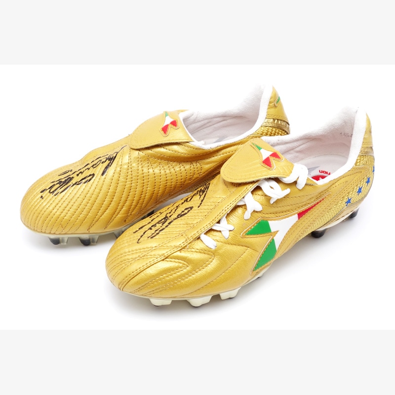 トッティ直筆サイン入り06/07スパイク (ディアドラ マキシマス W杯優勝