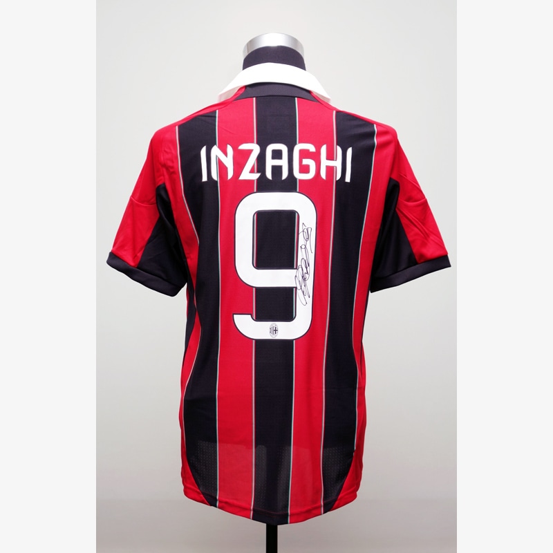 インザーギ直筆サイン入りACミラン12/13ホームユニフォーム | THE DUGOUT
