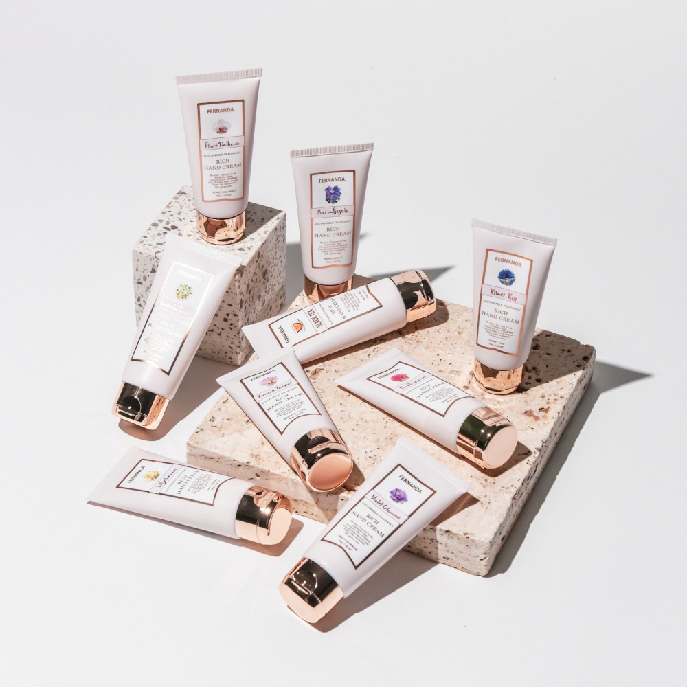 フレグランスリッチハンドクリーム（キスメットキス）/Fragrance Rich