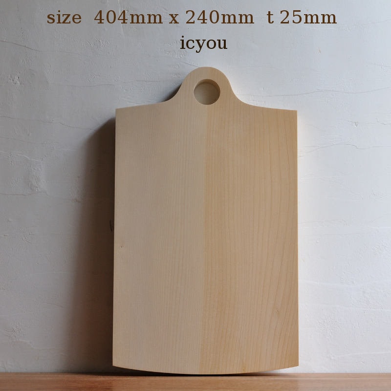 お洒落に使いこなす。銀杏まな板（カッティングボード）です。