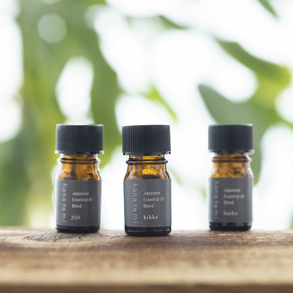 日本未発売】ヤングリビングエッセンシャルオイル ガルバヌム 5ml 日本