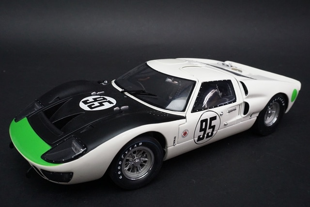 1/18 エグゾト RLG18043 フォード GT40 Mk I 2 #95 デイトナ 1966