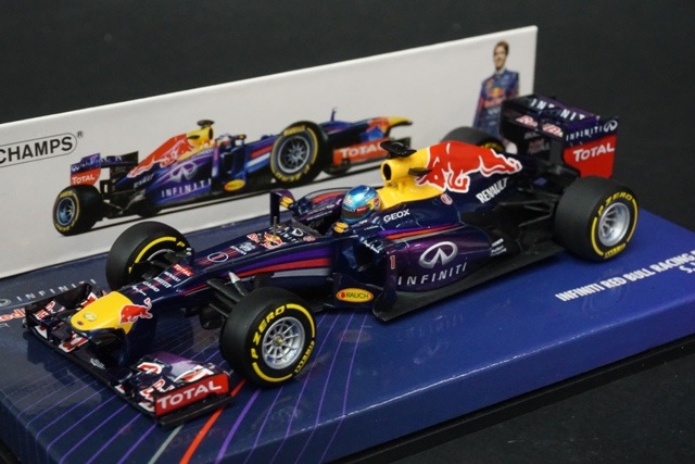 ミニチャンプス 1/43 レッドブル RB9 ベッテル 2013バーレーン優勝