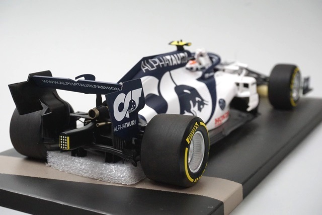 1/18 ミニチャンプス 117200810 スクーデリア アルファタウリ ホンダ