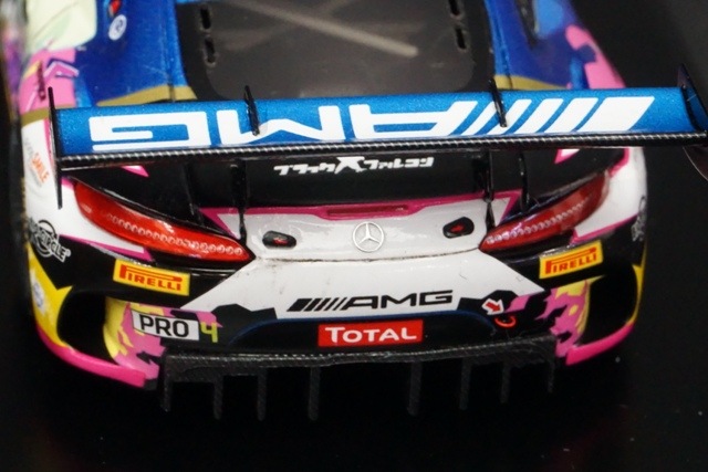 1/43 スパーク メルセデス ベンツ プロメア #4 AMG Team Black Falcon
