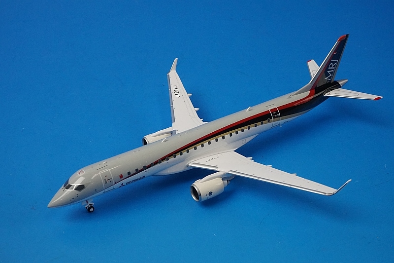 1/100 MRJ90 三菱航空機 飛行試験機初号機 MR11009 初飛行記念 1/100