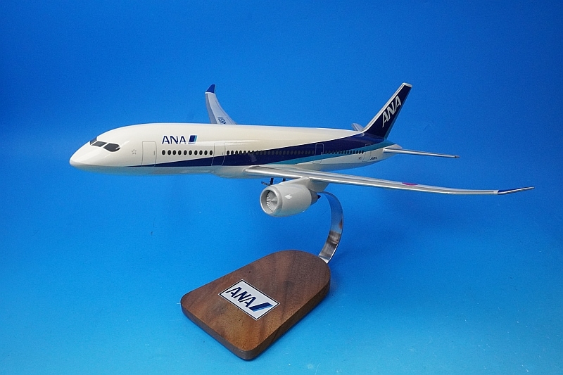 U*F様 ANA MRJ90 ソリッドファスレージモデル 1:100 飛行機模型 Amazon