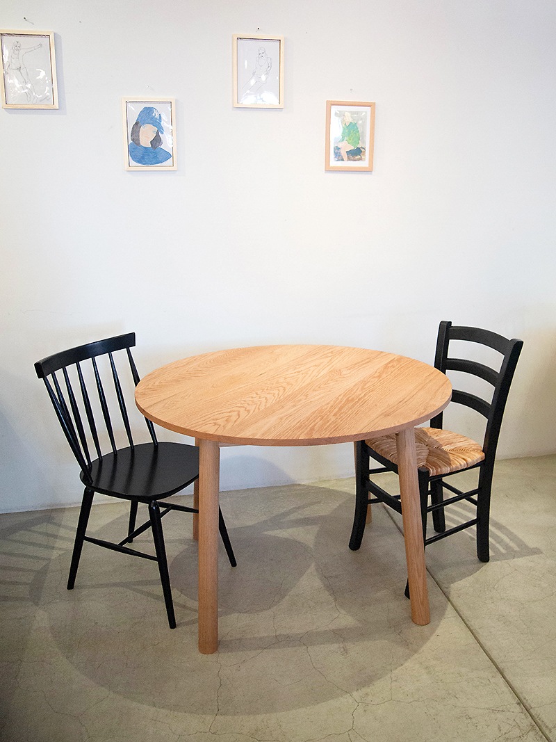 直径105cm オーク無垢 ラウンドテーブル｜イデア