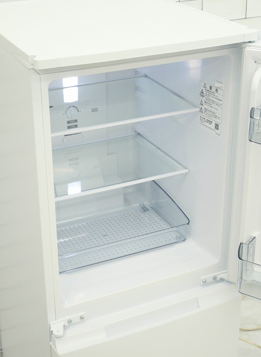 シャープ製2024年式152L中古冷凍冷蔵庫 SJ-D15K-W