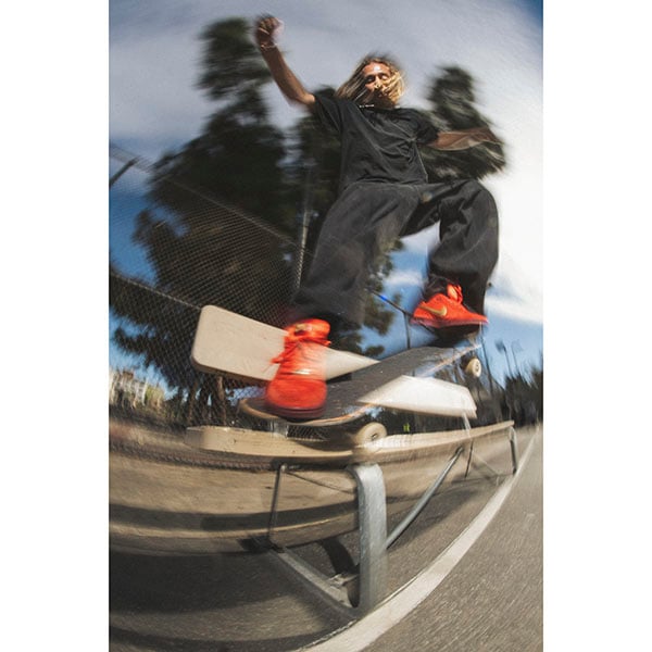 NIKE SB】PAUL RODRIGUEZ ZOOM AIR LOW QS カラー：habanero red/club