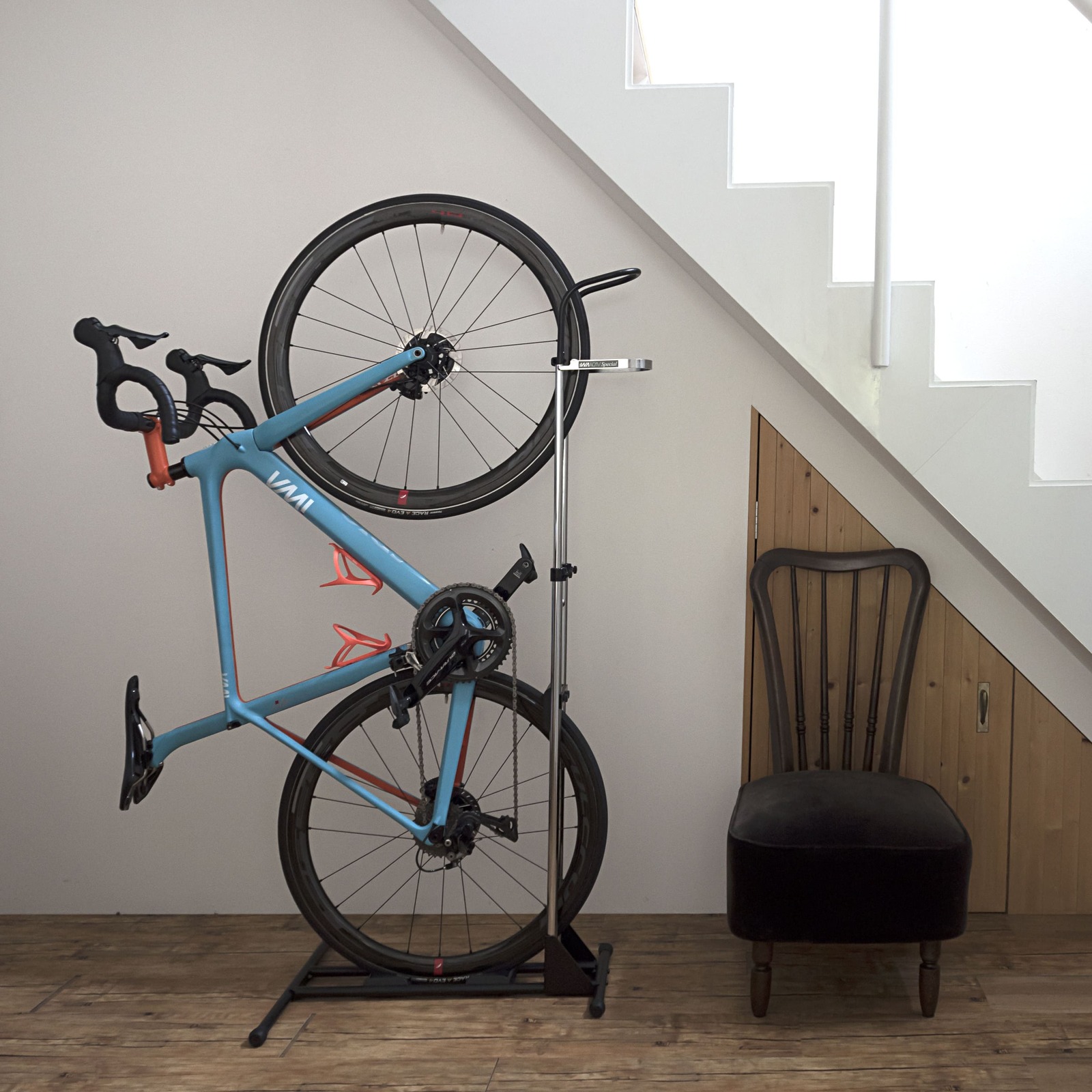 縦置き・横置き対応 バイクスタンド A01V Special 縦・横両置きバイク