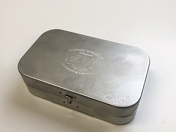 160周年「世界160個限定」ホイットレーフライボックス（32コンパ