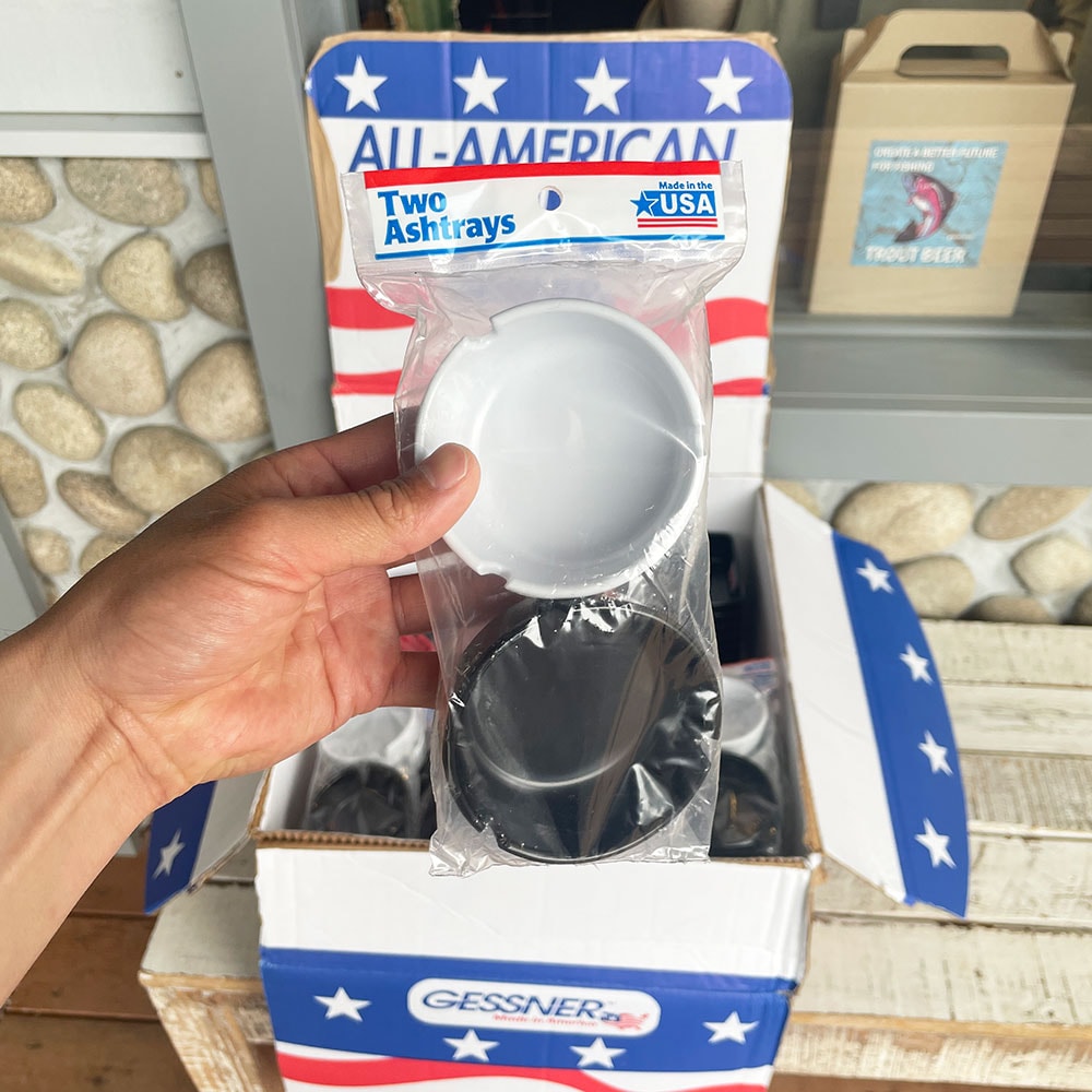 MADE IN USA】 アッシュトレイ 2個セット（灰皿）