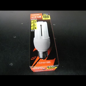 EFD21EL | 東芝(TOSHIBA) 48ミリ径 D21形 3波長形電球色(2800K、Ra84