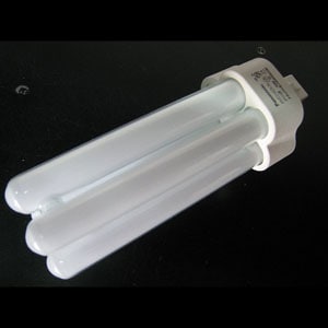 生産終了品・代替品あり】FHT24EX-N | Panasonic 24形 ナチュラル・3