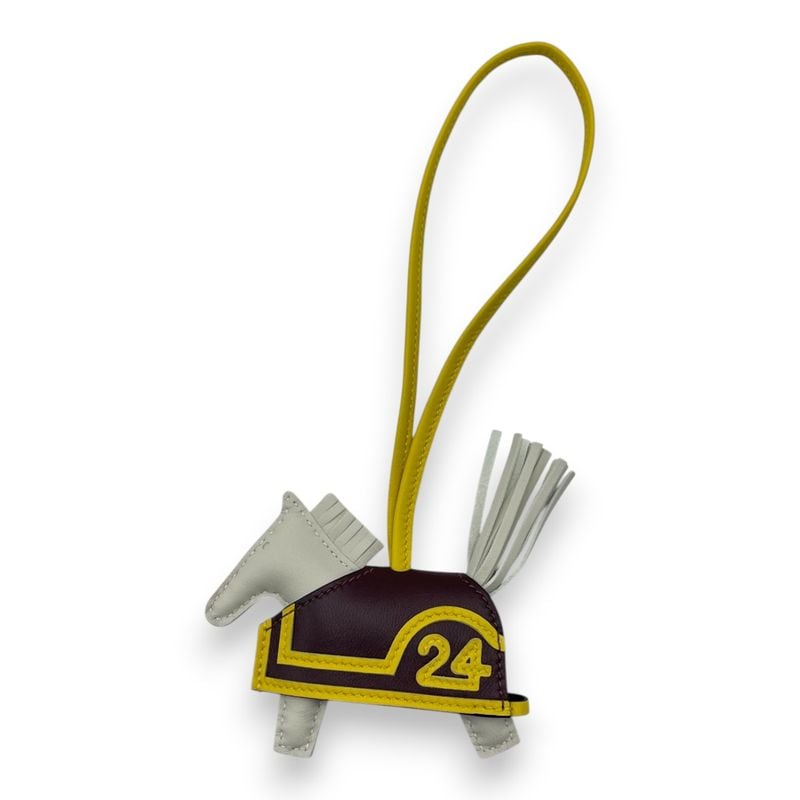 エルメス ロデオチャーム ゴールドスタッツ PM ノワール K刻印