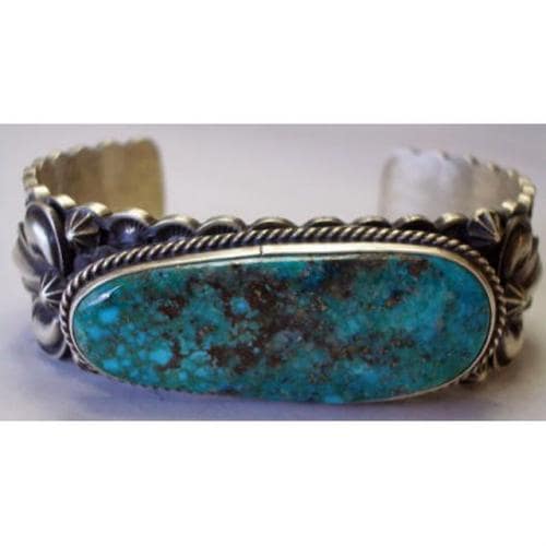 Donovan Cadmanドノバンキャドマンのバングル｜マライカ公式通販