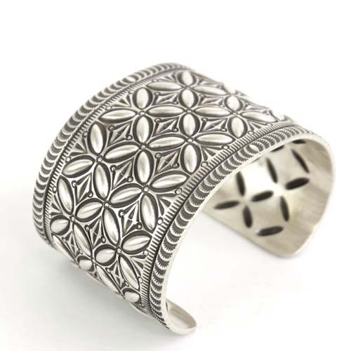 142mm ハーマンスミス スタンプワークバングル｜マライカ公式通販