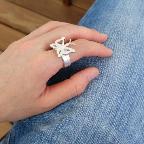 17号 ダリルビゲイ トゥファキャスト バタフライ リング ｜マライカ