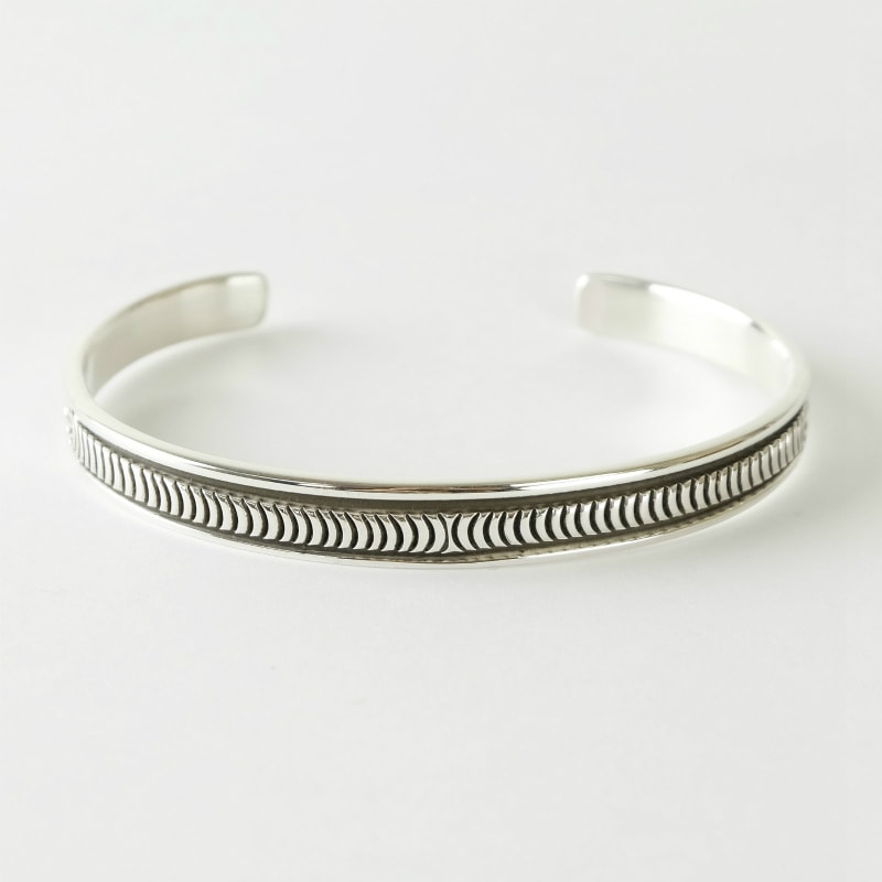 ◇size ブルースモーガン スタンプワーク バングル｜マライカ公式通販
