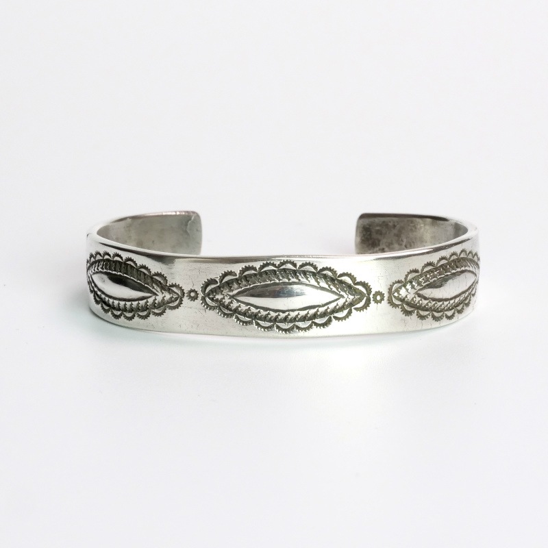 にゃにゃんこ）ベルルッティ シルバーバングル JONC SCRITTO シンプル