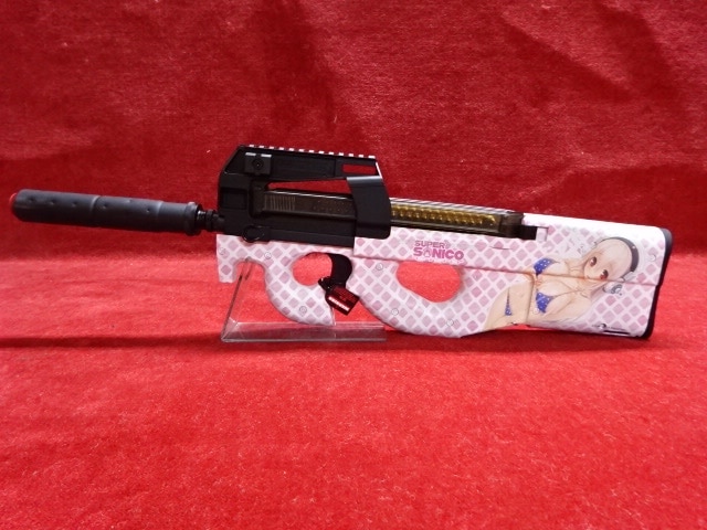 ほぼ新品モケイパドック10禁P90TR ほぼ新品モケイパドック10禁P90TR