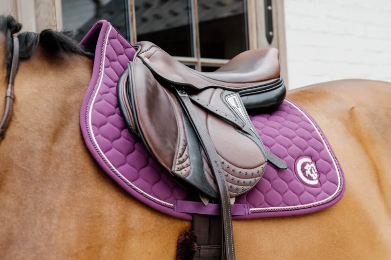 ケンタッキーJumpゼッケン3D Logo｜乗馬用品・馬具なら中江物産通販サイト