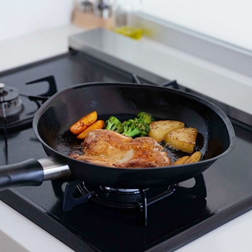 M*e様 POONGSAN L CORP 銅の蓋付フライパン 直径25c POONGSAN METAL