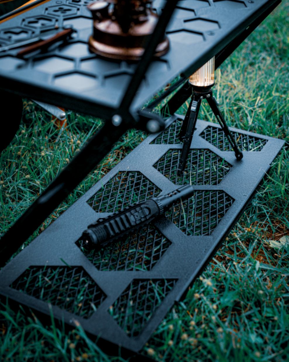 THE LITTLE WORK STAND The Arth × NATURE TONES:Naturetones