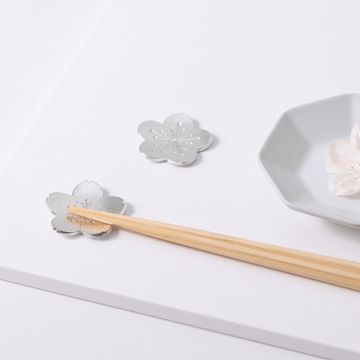 ほんの気持ちギフト（箸置-「花ばな」梅・桜2ヶセット）｜錫製雑貨・酒