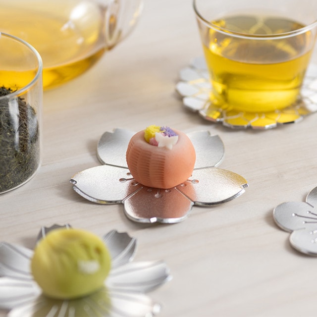 フラワートレー｜錫製雑貨・酒器の通販は能作オンラインショップ【公式】
