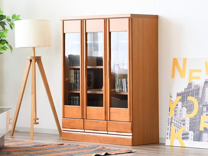 本棚 扉付き 完成品 組立不要 ロータイプ おしゃれ 大容量 収納 日本製