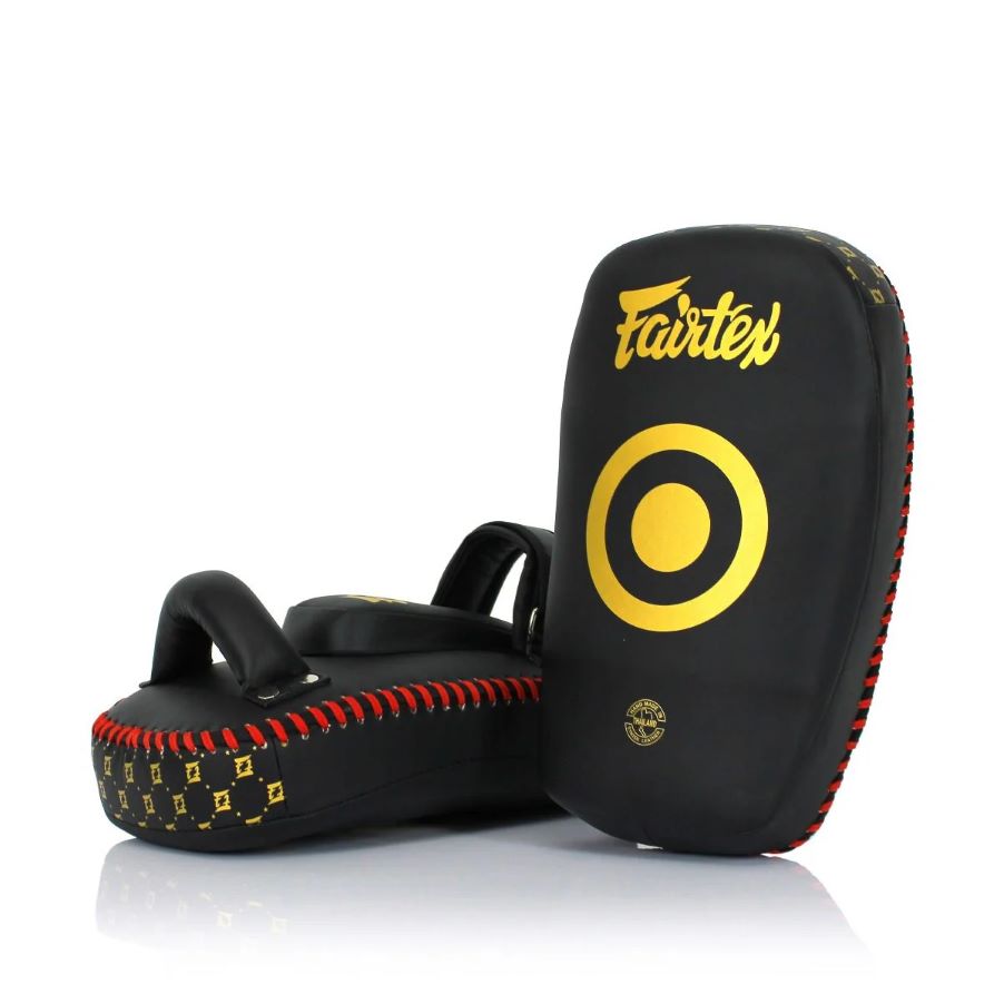 フェアテックス Fairtex キックミット ムエタイ 中古ですが絶対に