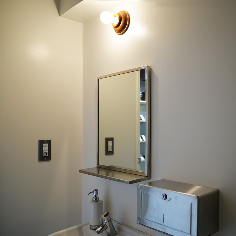 STAINLESS STEEL FRAME MIRROR | Hardware＆Outdoor,Bath&Toiletries