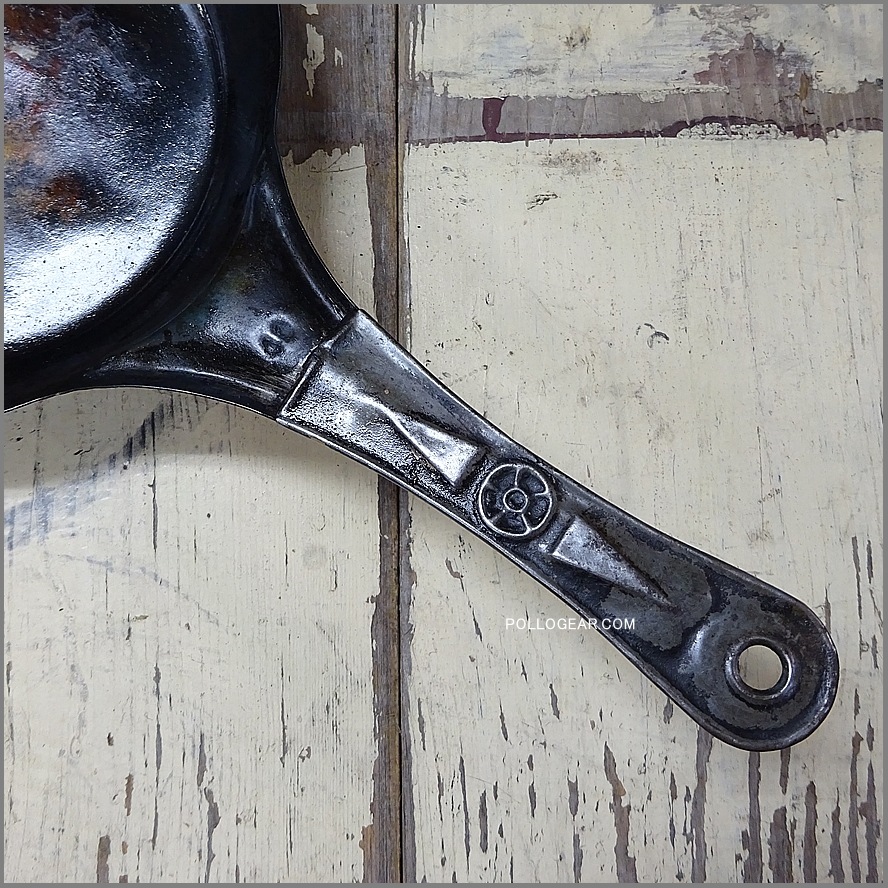 カウボーイフライパン wagonwheel 6インチ ワゴンホイール IO9b 未使用 B刻印 USA 150㎜<BR>ブッシュクラフト<BR>焚き火フライパン<BR