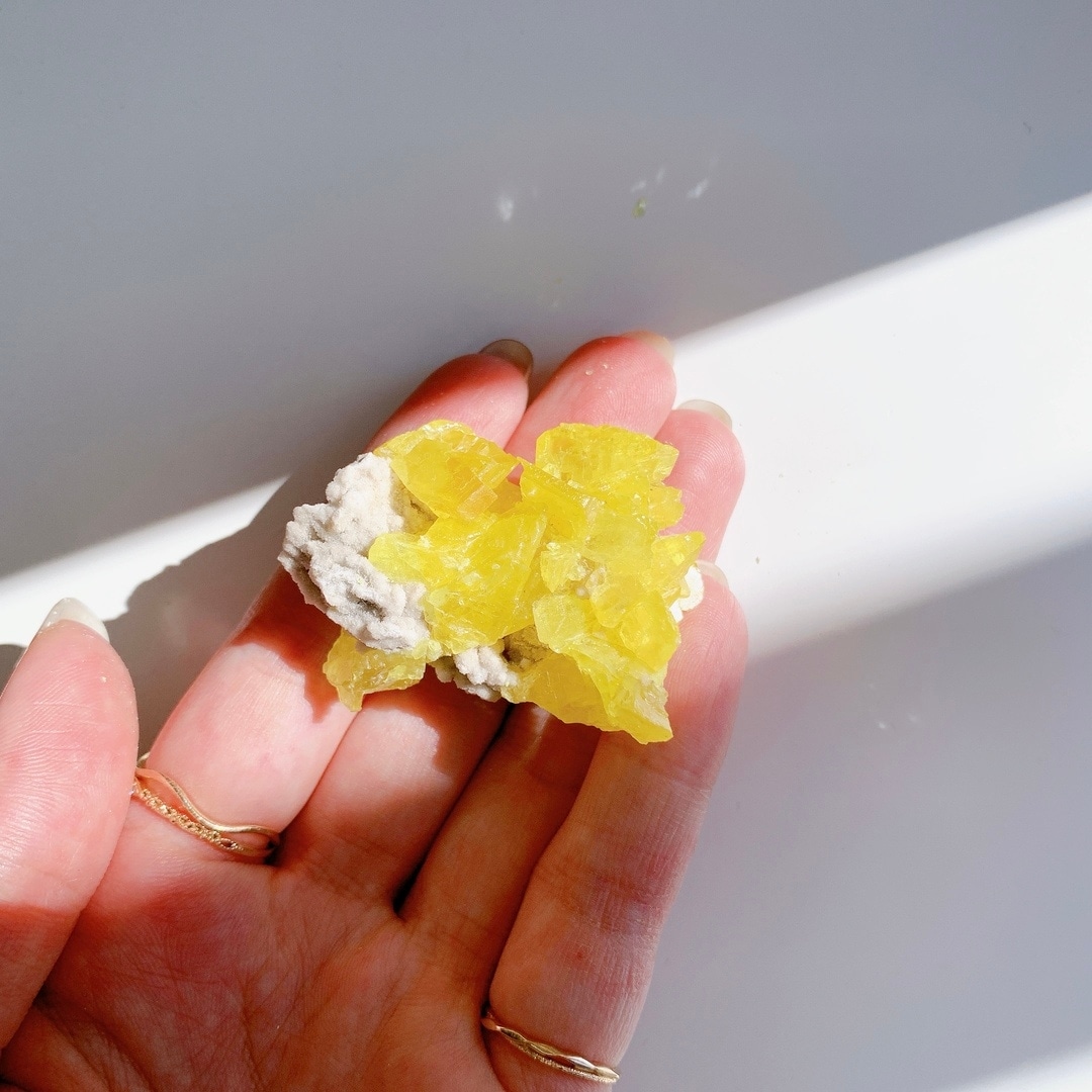 サルファー 原石 | 原石 | Crystals by Purely