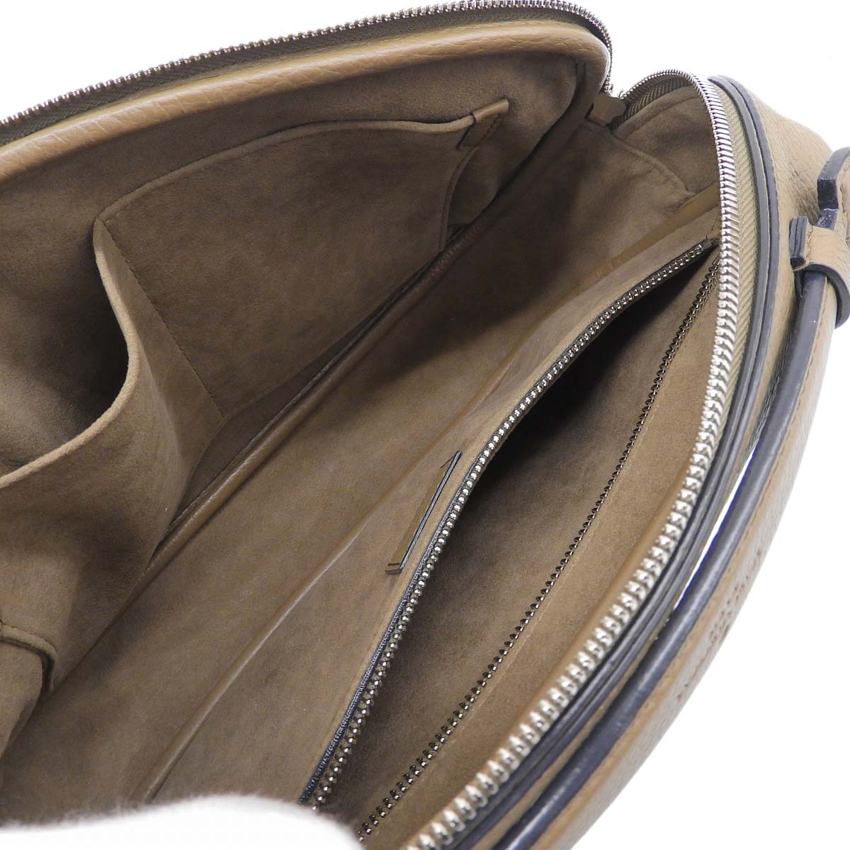 ルイヴィトン LOUIS VUITTON バムバッグ ボディバッグ トリヨンレザー