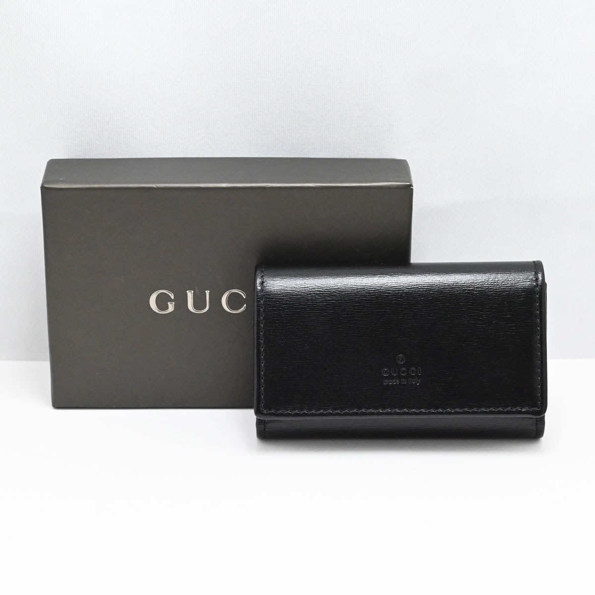 グッチ GUCCI 6連キーケース メンズ レザー ロゴ ブラック 3492