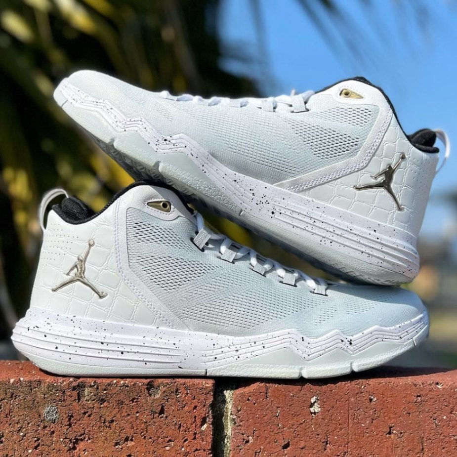 JORDAN CP3.IX AE ジョーダン CP3 9 【MEN'S】 white/metallic