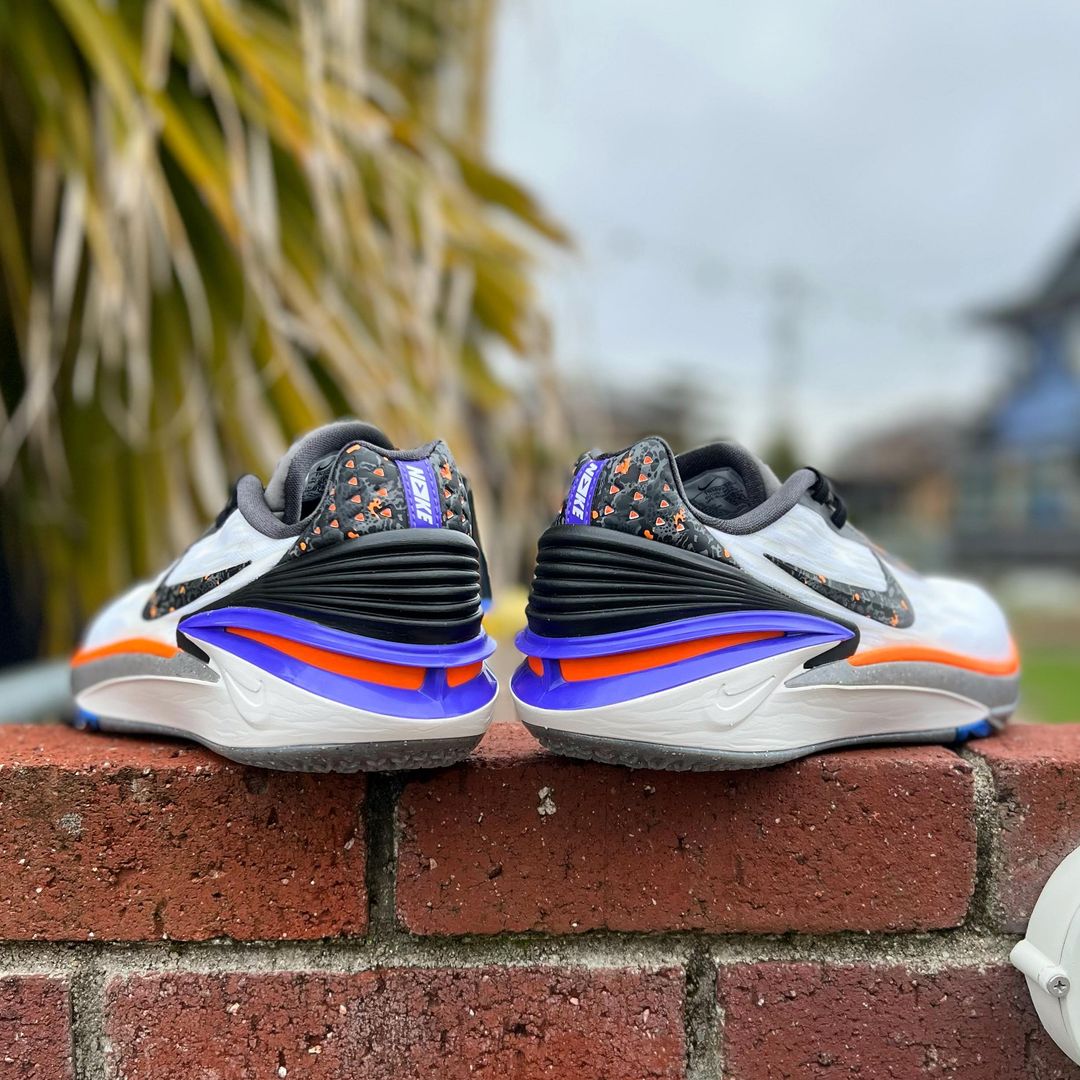 NIKE AIR ZOOM G.T. CUT 2 ナイキ エア ズーム GT カット 2 【MEN'S